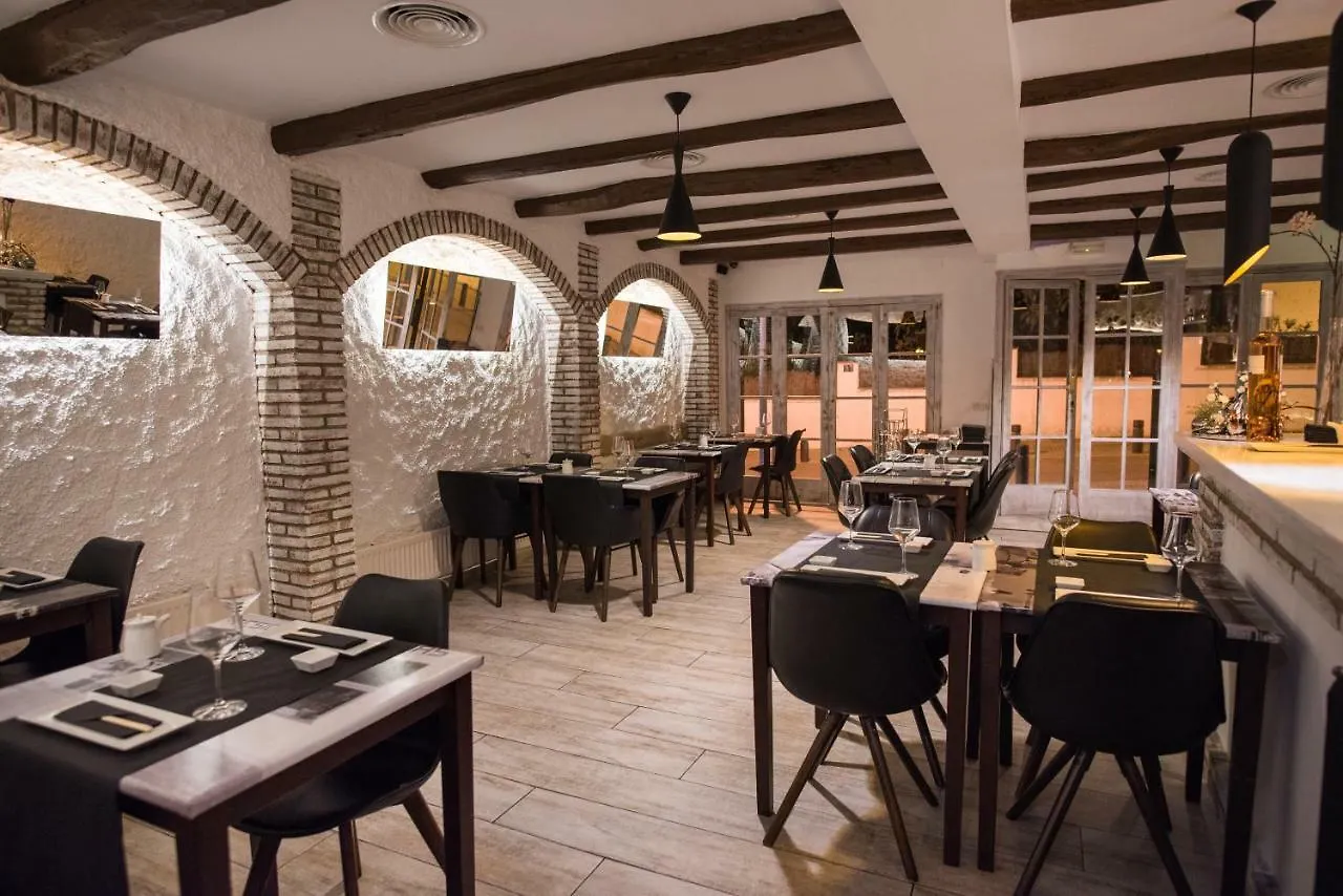 Penzion Hostal Ribas Lloret de Mar