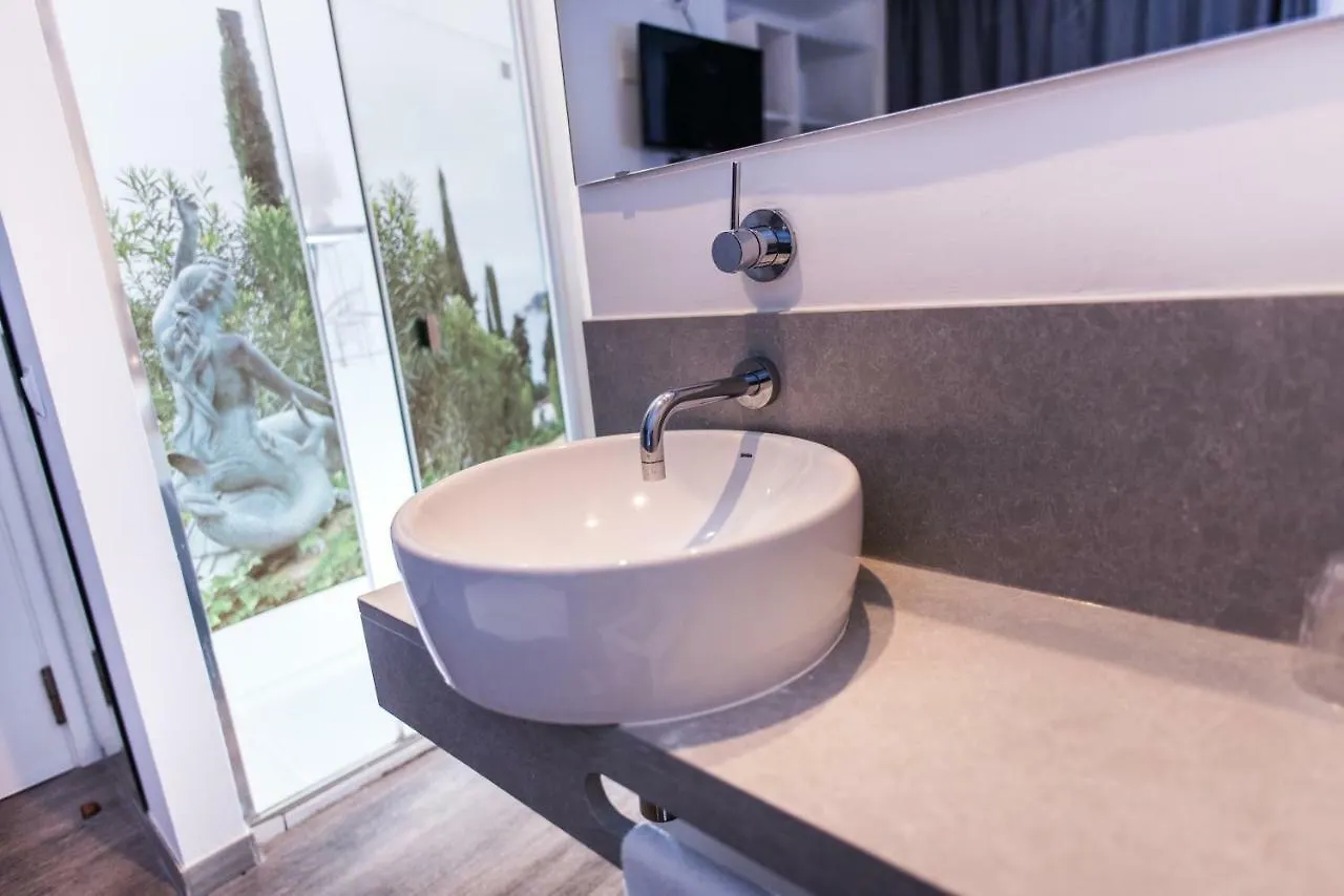 Hostal Ribas Lloret de Mar Hotel